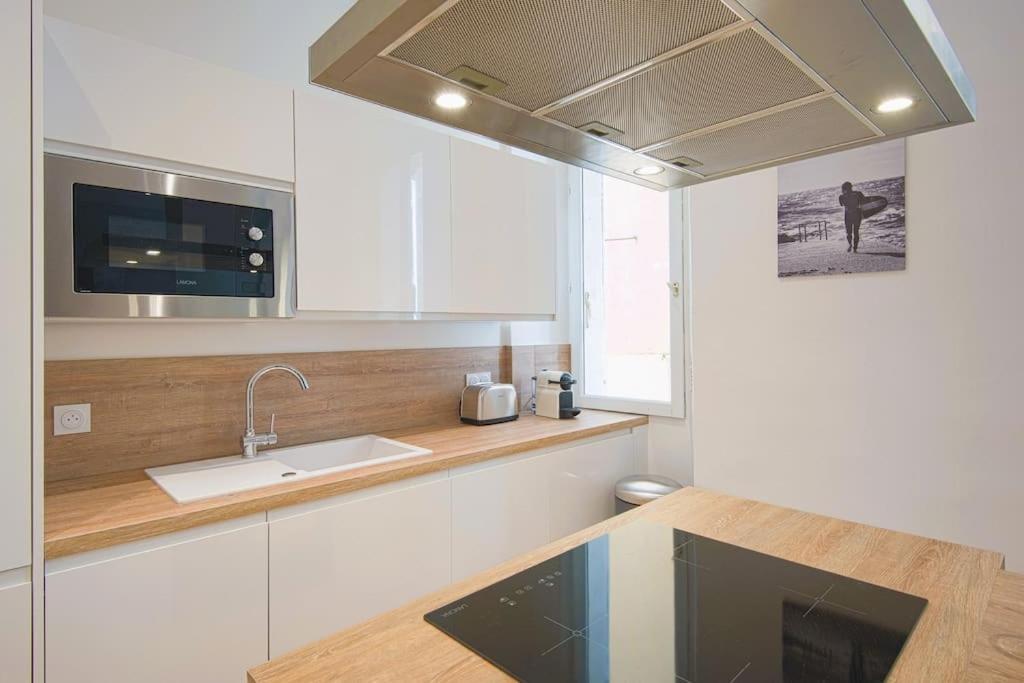 Spacious T2 Near The Halles And The Harbour Toulon Buitenkant foto